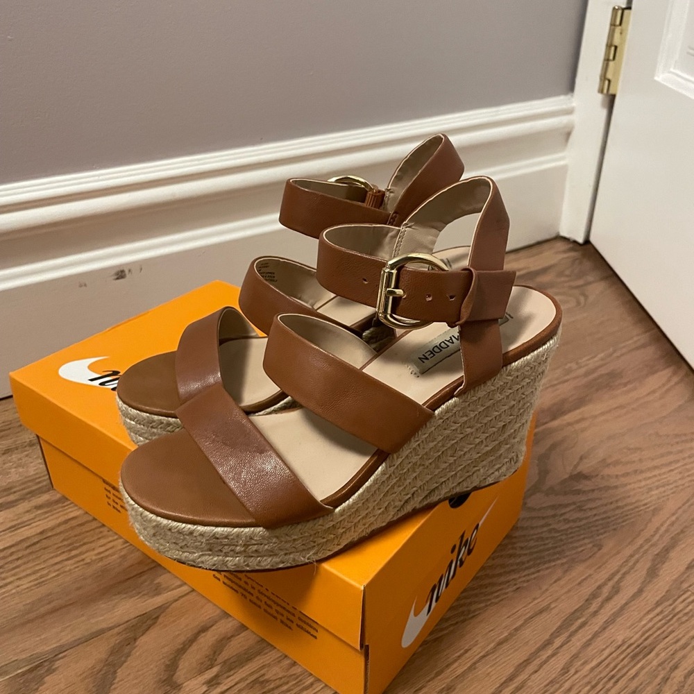 Steve Madden Wedge Platform Sandals size 6.5